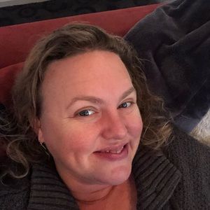 Meet your Posher, Jenny